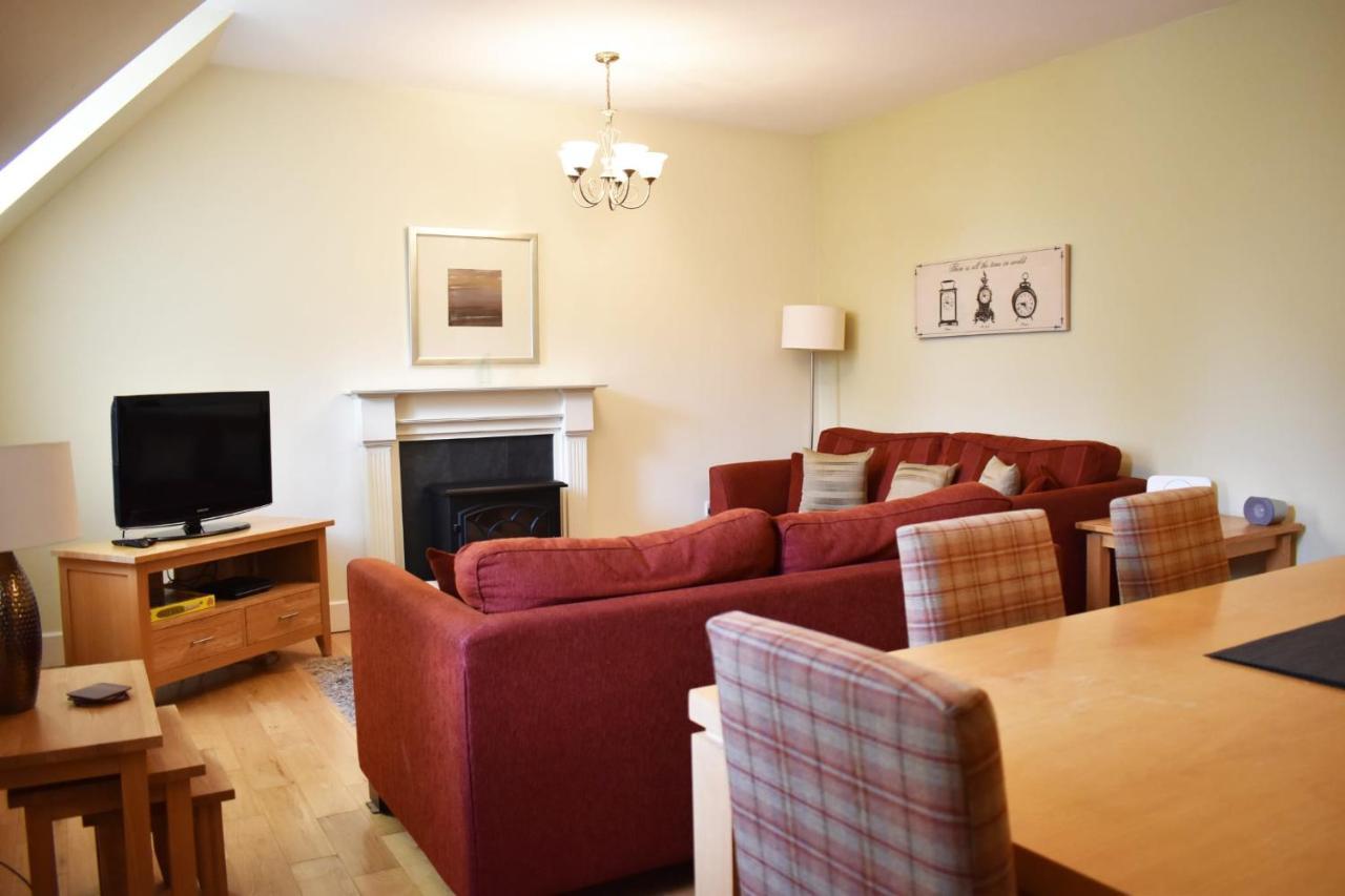 The Ross 2 Bedroom Apartment In Historic Abbey Fort Augustus Zewnętrze zdjęcie