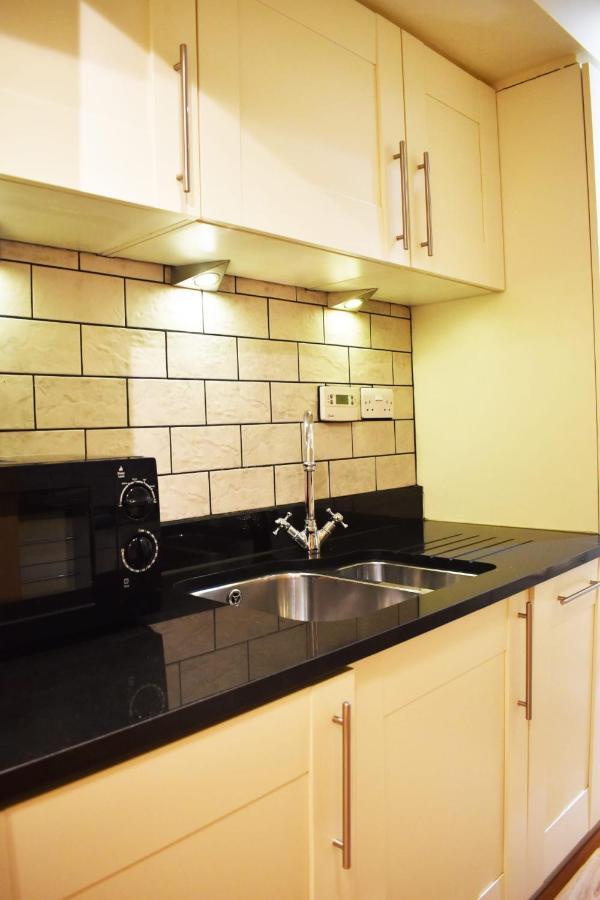 The Ross 2 Bedroom Apartment In Historic Abbey Fort Augustus Zewnętrze zdjęcie