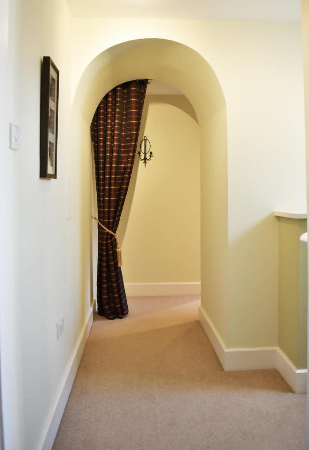 The Ross 2 Bedroom Apartment In Historic Abbey Fort Augustus Zewnętrze zdjęcie